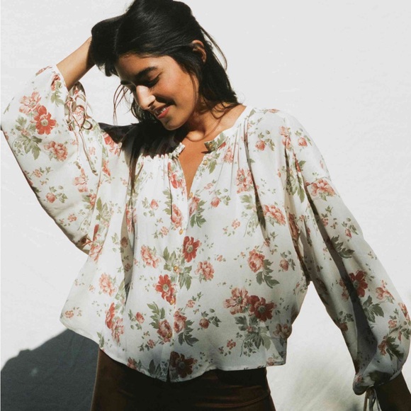 Christy Dawn Tops - Christy Dawn The Faye Top in Red Anemone Garden  NWT XS